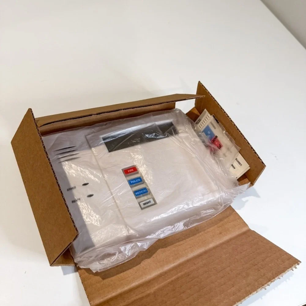 Honeywell Home 6160 Custom Alpha Keypad | Open Box